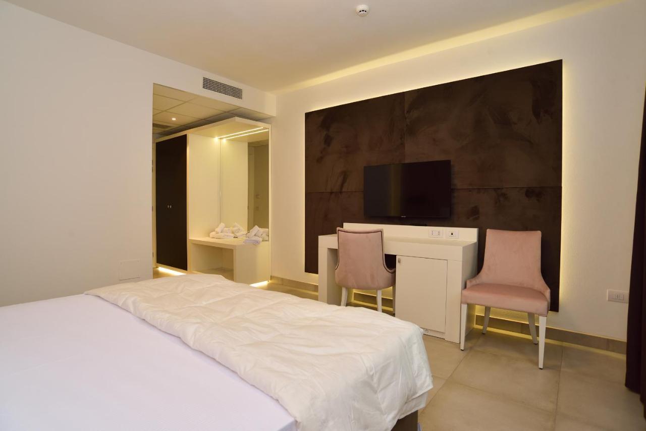 M2 Hotel Campi Bisenzio Ngoại thất bức ảnh