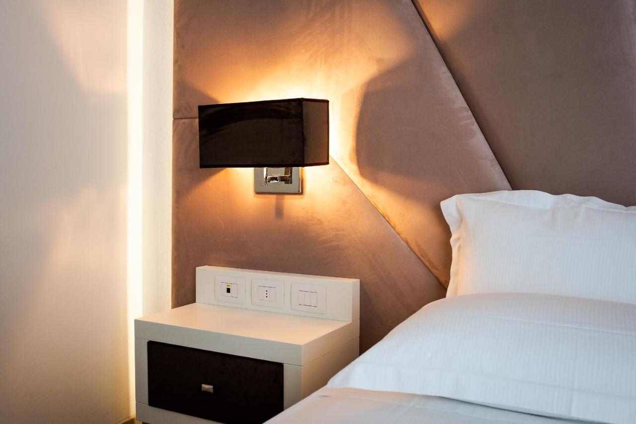 M2 Hotel Campi Bisenzio Ngoại thất bức ảnh